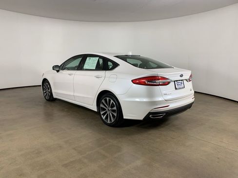 Used 2019 Ford Fusion SE image 14