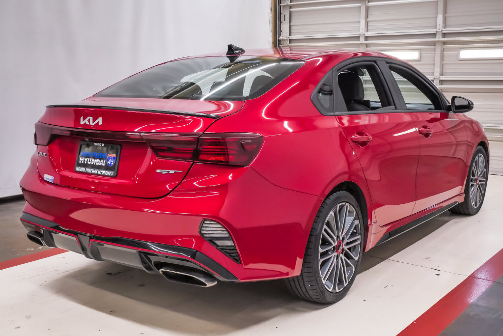 Used 2022 Kia Forte GT w/ GT Technology Package FWD image 6