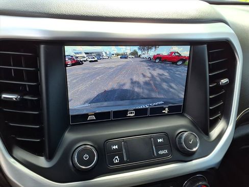 Used 2023 GMC Acadia SLE w/ Driver Convenience Package AWD/4WD image 11