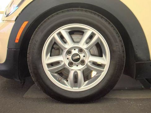 Used 2012 MINI Cooper Hardtop FWD image 7
