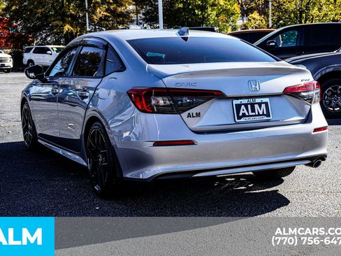 Used 2023 Honda Civic Sport image 8