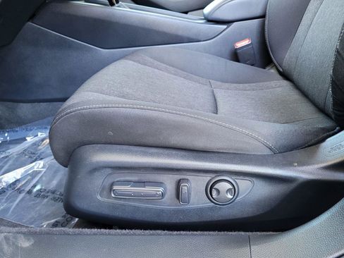 Used 2023 Honda Accord EX image 23