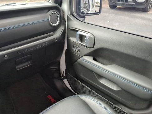 Used 2022 Jeep Wrangler Unlimited Rubicon 4xe w/ Cold Weather Group image 19