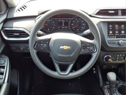 Used 2023 Chevrolet TrailBlazer LT FWD image 20