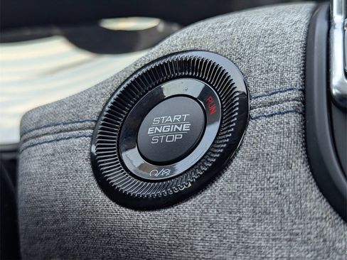 Used 2022 Jeep Compass Latitude image 20