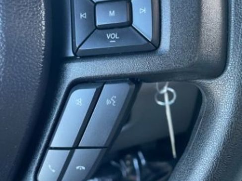 Used 2021 Ford F250 XL w/ Power Equipment Group image 18