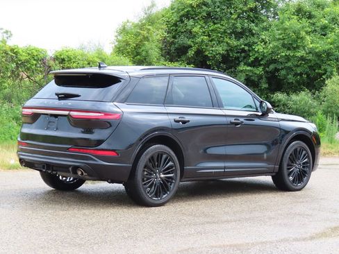 Used 2023 Lincoln Corsair Reserve w/ Equipment Group 202A AWD/4WD image 3
