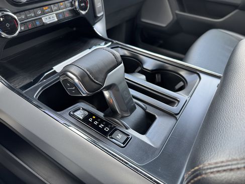 Used 2024 Ford F150 Lariat AWD/4WD image 20