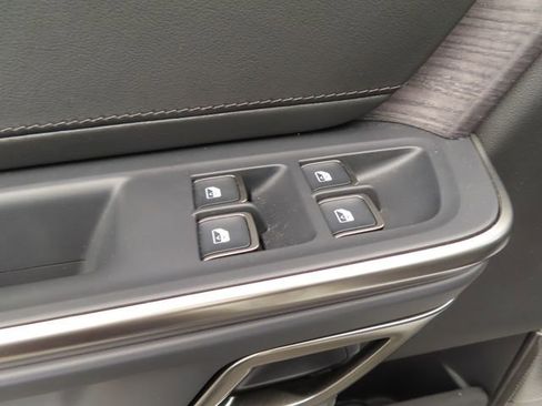 Used 2024 Rivian R1S Adventure AWD/4WD image 13