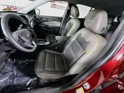 Used 2024 Chevrolet Trax ACTIV w/ Driver Confidence Package FWD image 24