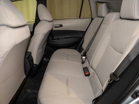 Certified 2022 Toyota Corolla Cross L image 7