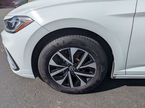 Used 2025 Volkswagen Jetta S image 13