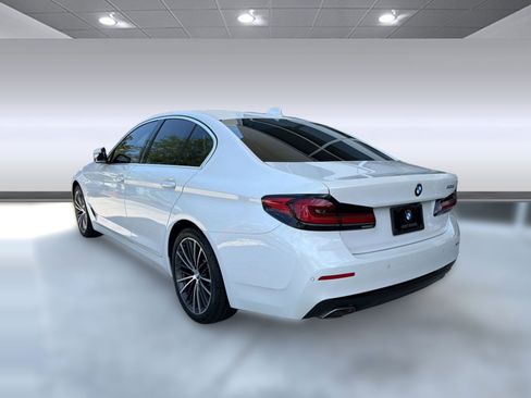 Used 2023 BMW 530i w/ Premium Package RWD image 3