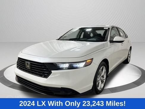 Used 2024 Honda Accord LX image 3