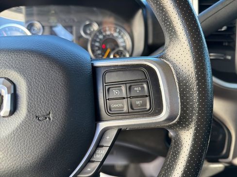 Used 2019 RAM 2500 Big Horn image 29
