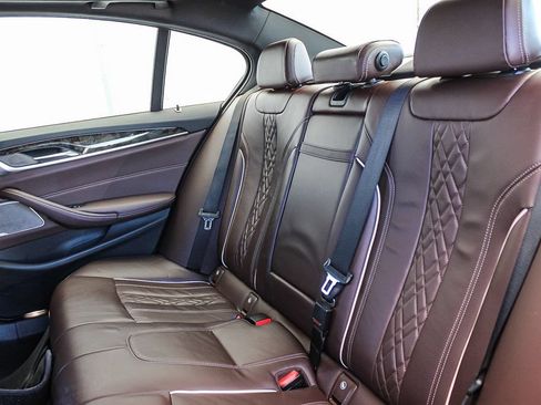Used 2021 BMW 540i w/ Premium Package RWD image 19
