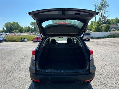 Used 2022 Honda HR-V LX image 15