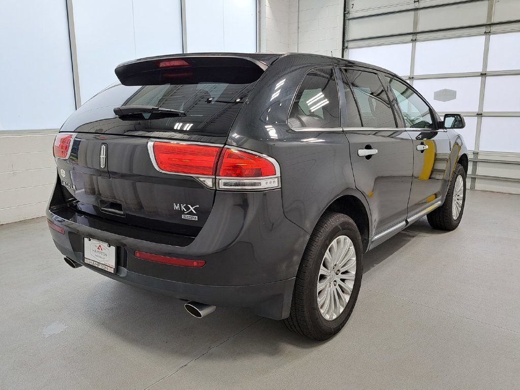 Used 2015 Lincoln MKX AWD image 5