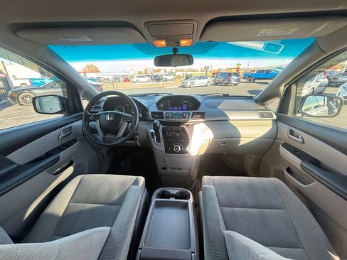Used 2013 Honda Odyssey EX image 11
