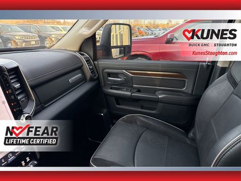 Used 2024 RAM 2500 Laramie AWD/4WD image 28