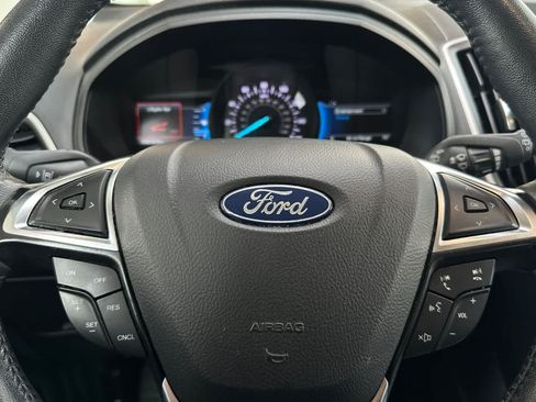 Used 2024 Ford Edge SEL AWD/4WD image 25