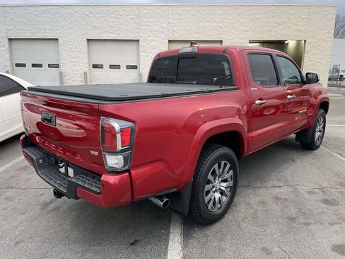 Used 2023 Toyota Tacoma Limited image 9