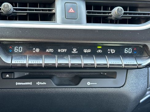 Used 2019 Lexus UX 250h w/ Accessory Package image 18