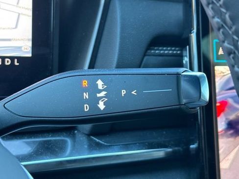 Used 2026 GMC Terrain Elevation image 22