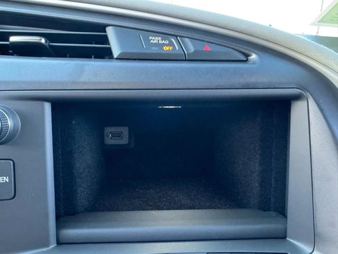 Used 2018 Chevrolet Corvette Grand Sport image 38