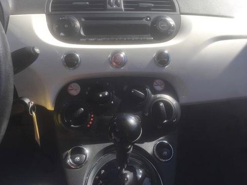 Used 2015 FIAT 500 Pop FWD image 10