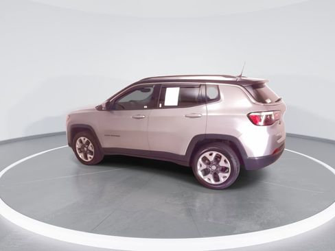 Used 2021 Jeep Compass Limited w/ Sun and Sound Group AWD/4WD image 9