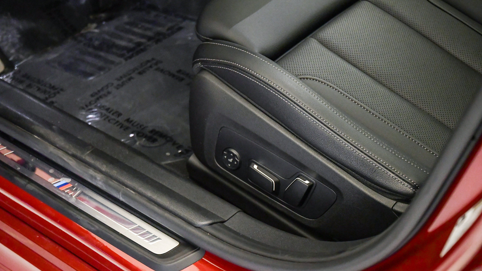 Certified 2025 BMW M340i RWD image 28