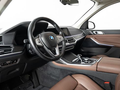Used 2022 BMW X7 xDrive40i w/ Premium Package image 17