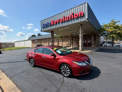 Used 2017 Nissan Altima 2.5 SV w/ Convenience Package