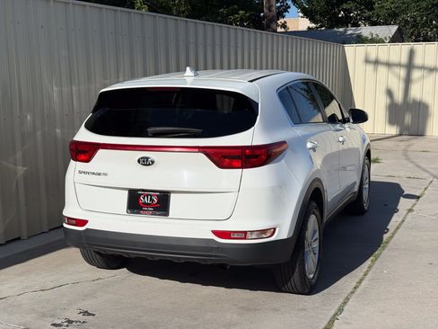 Used 2019 Kia Sportage LX FWD image 5
