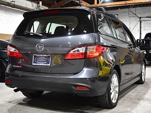 Used 2014 MAZDA MAZDA5 Touring image 4