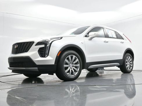 Used 2023 Cadillac XT4 Premium Luxury w/ Cold Weather Package AWD/4WD image 43