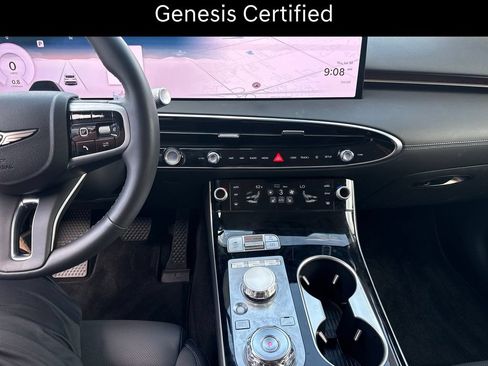 Certified 2026 Genesis GV70 2.5T AWD/4WD image 17