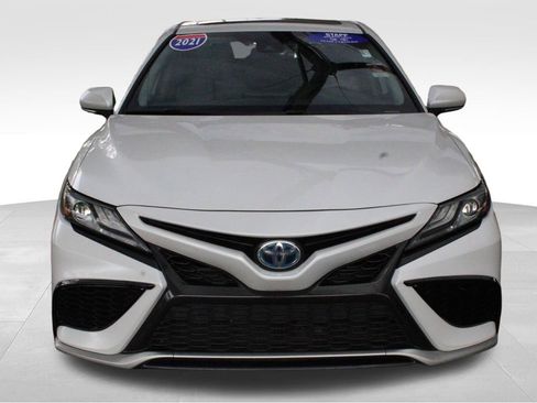 Used 2021 Toyota Camry XSE FWD image 10