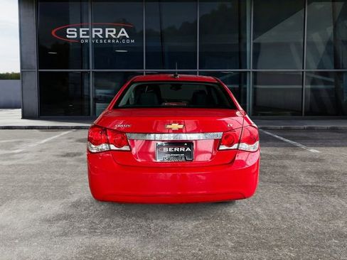 Used 2016 Chevrolet Cruze LT image 3