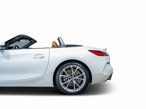 Used 2019 BMW Z4 sDrive30i image 29
