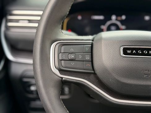 Used 2024 Jeep Wagoneer 4WD image 49