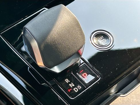 New 2025 Land Rover Range Rover Sport Dynamic SE image 28