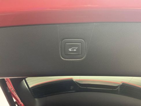 Certified 2024 Chevrolet Blazer RS w/ Enhanced Convenience Package AWD/4WD image 31