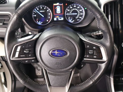 Used 2022 Subaru Ascent Limited w/ Technology Package AWD/4WD image 4
