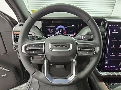 New 2025 GMC Yukon XL Denali w/ Sun & Power Step Package image 24