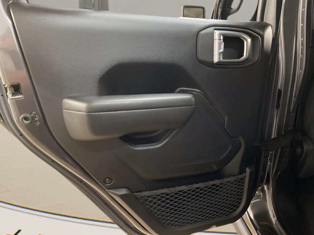 Used 2023 Jeep Wrangler Unlimited Rubicon 4xe AWD/4WD image 61