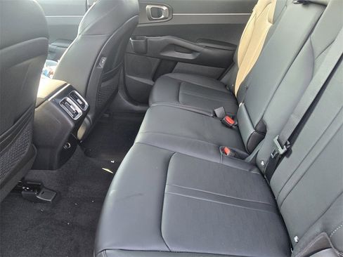 New 2026 Kia Sorento S image 21