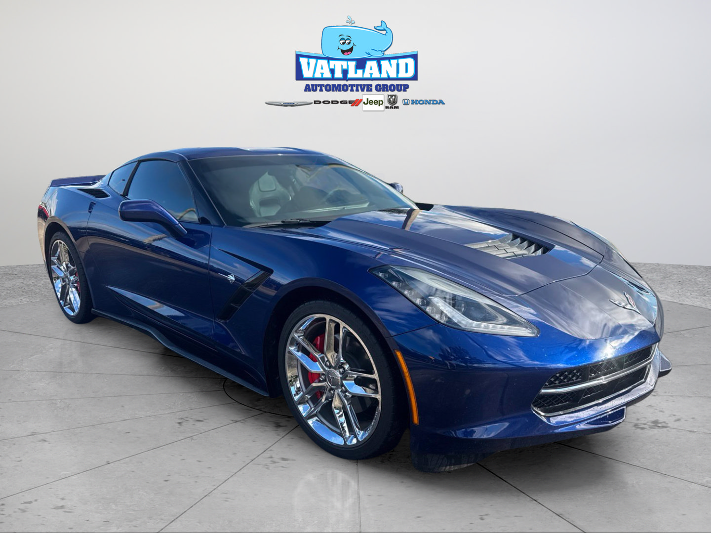 Used 2019 Chevrolet Corvette Stingray Coupe w/ 1LT RWD image 12