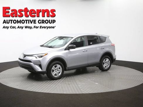 Used 2018 Toyota RAV4 LE w/ All Weather Liner Package FWD image 55